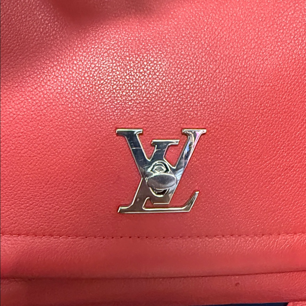 Louis Vuitton Pink Shoulder Bag lockme - Picture 4 of 5